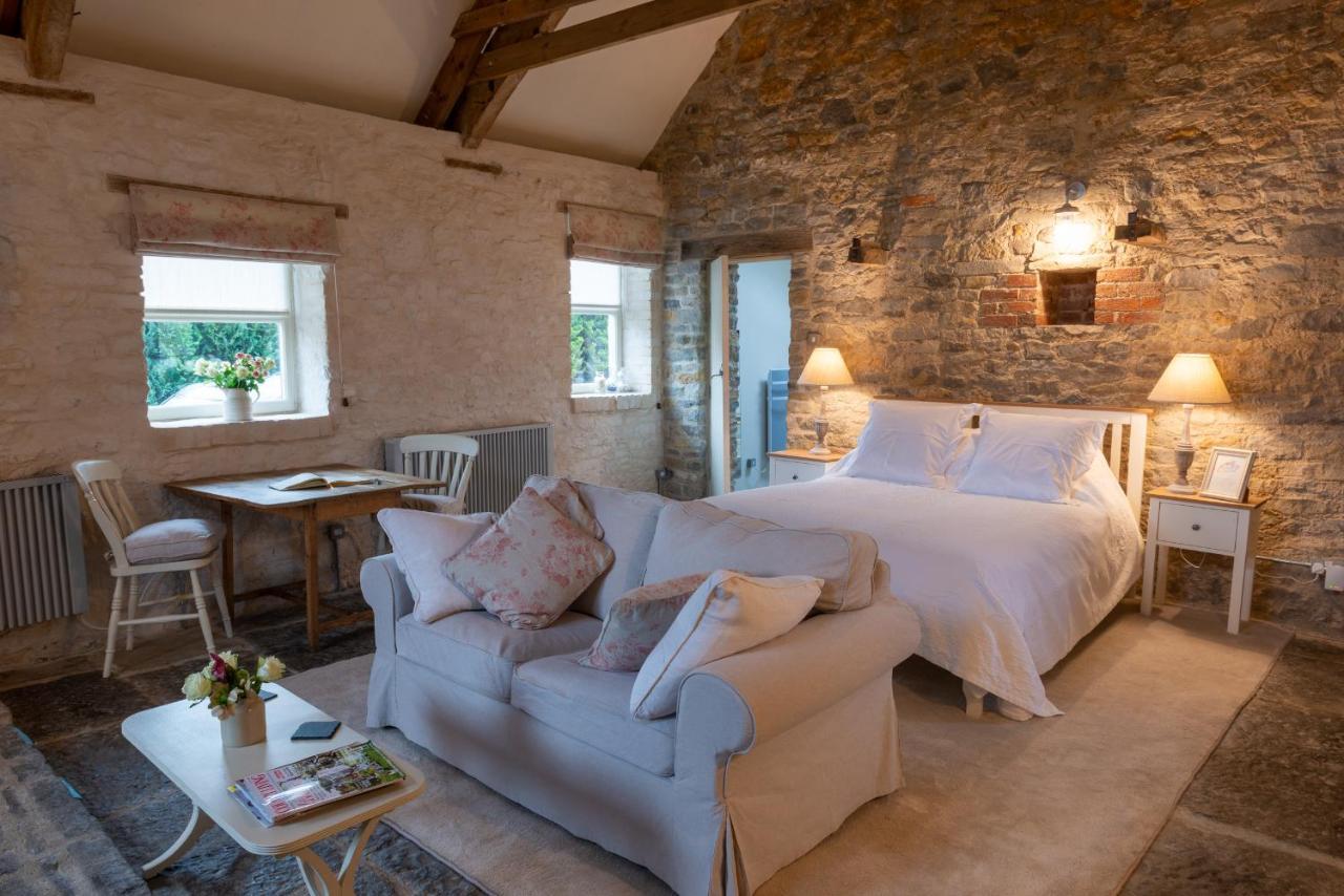 The Barn At Amberwell Bed & Breakfast Ditcheat Екстериор снимка