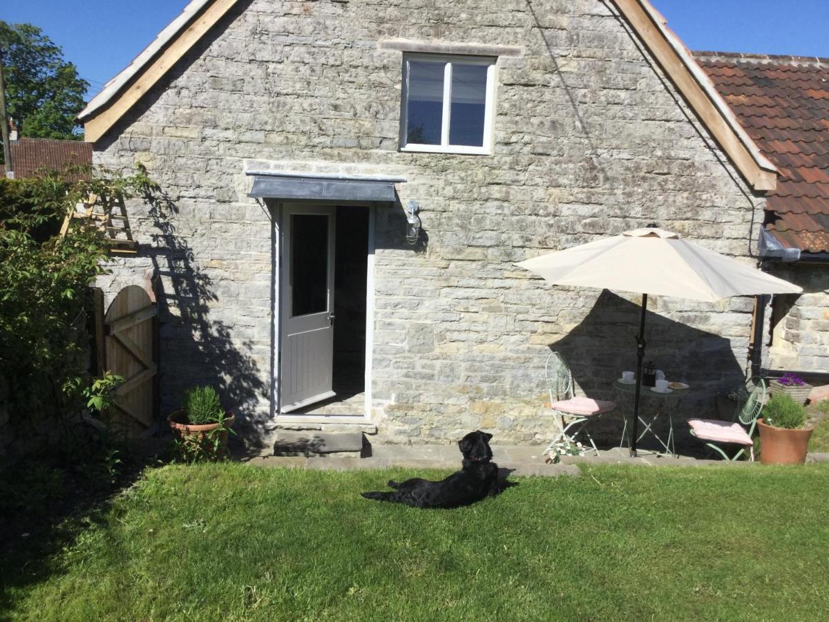 The Barn At Amberwell Bed & Breakfast Ditcheat Екстериор снимка