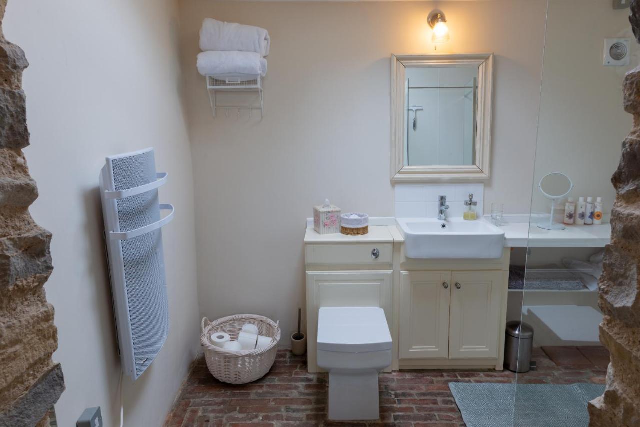 The Barn At Amberwell Bed & Breakfast Ditcheat Екстериор снимка